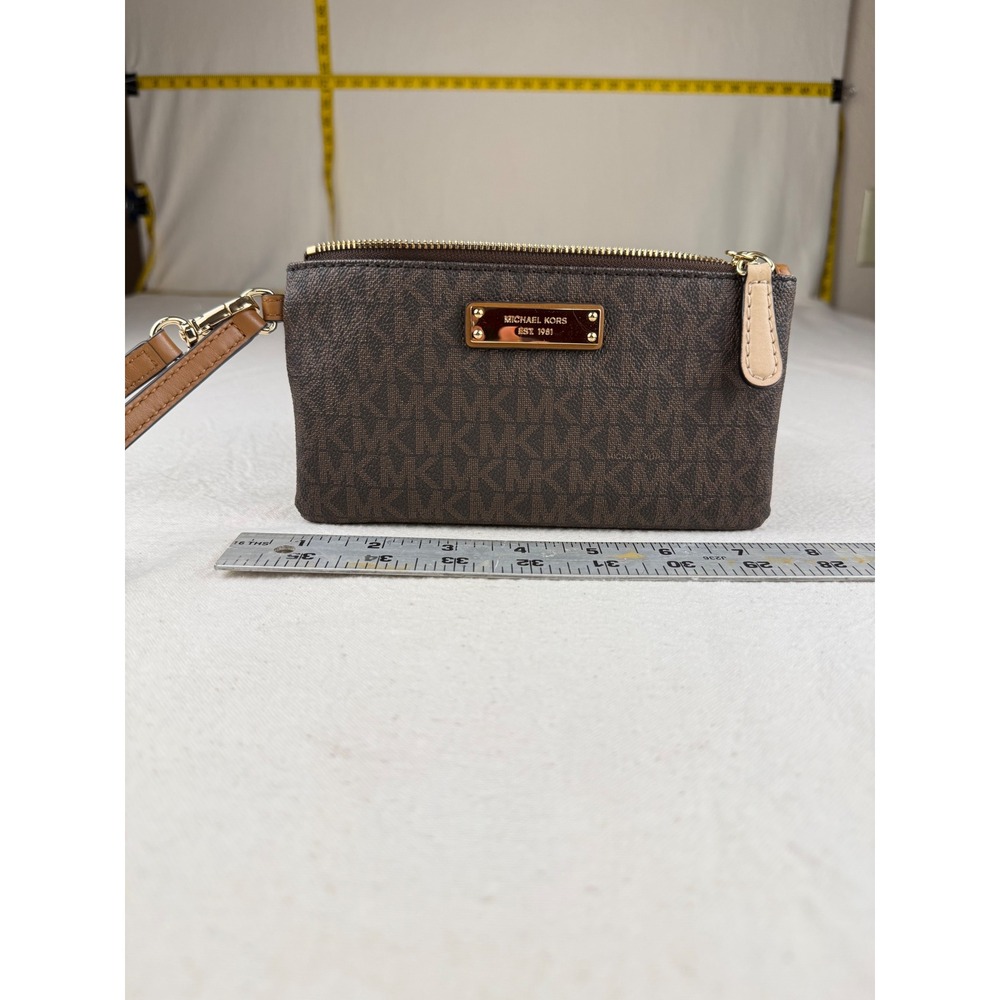 Michael Kors Wristlet Women Small Brown Logo Jet Set Travel Pouch 32S7GJSW2B